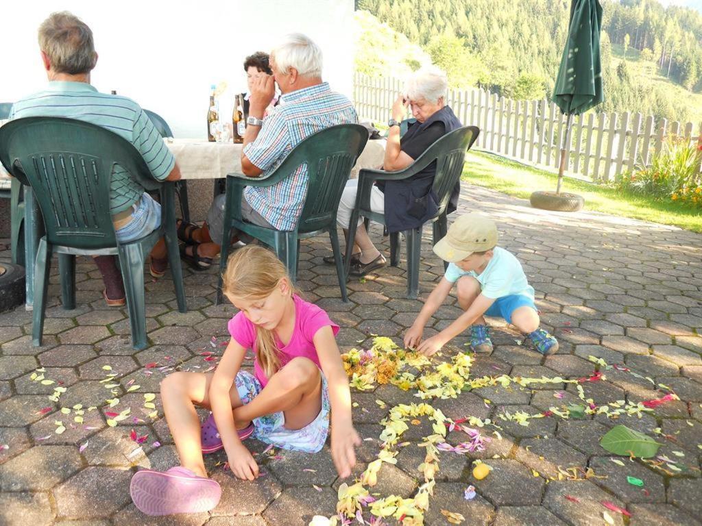 ספיטל אם פיהרן Familienbauernhof Imitz, Ferienwohnung מראה חיצוני תמונה